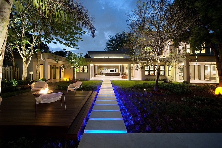 Miwa Residence by Phil Kean Designs