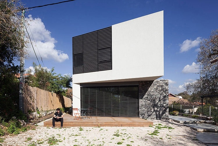 Wo House by SO Architecture