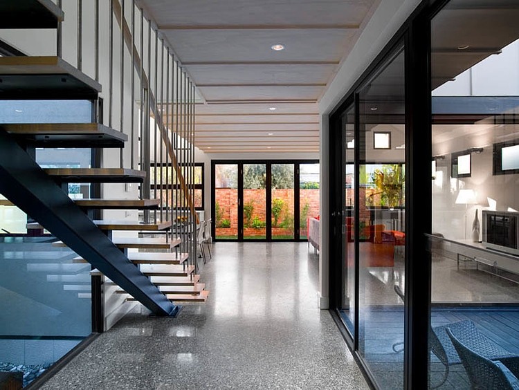 North Fitzroy Renovation by Architecture Matters