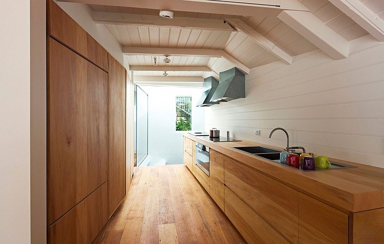 Lavender Bay Boatshed by Stephen Collier Architects