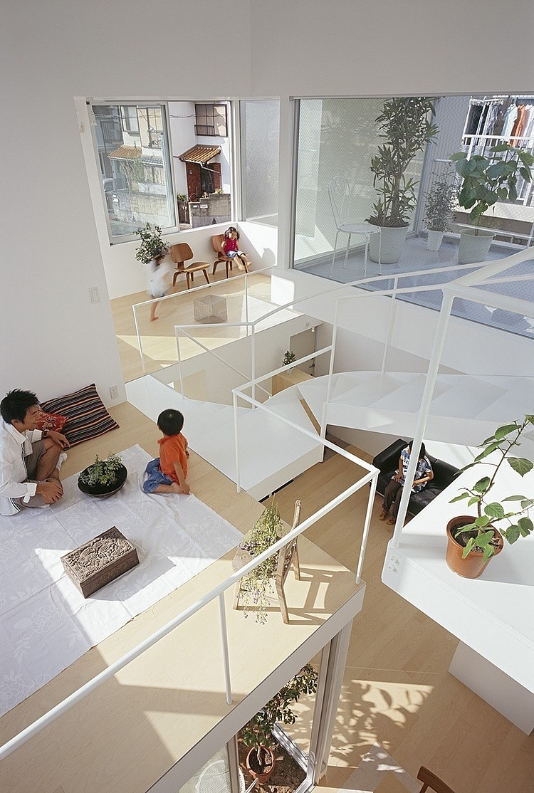 House in Chayagasaka by Tetsuo Kondo Architects
