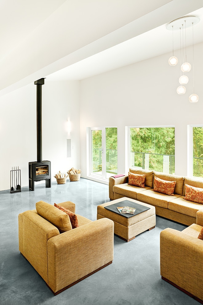 Yellow Point House by B. Gallant Homes