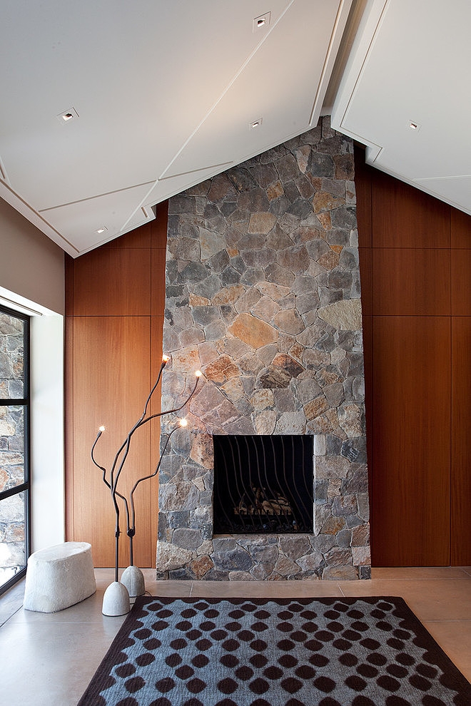 Fieldstone Guest Cottage by De Meza + Architecture