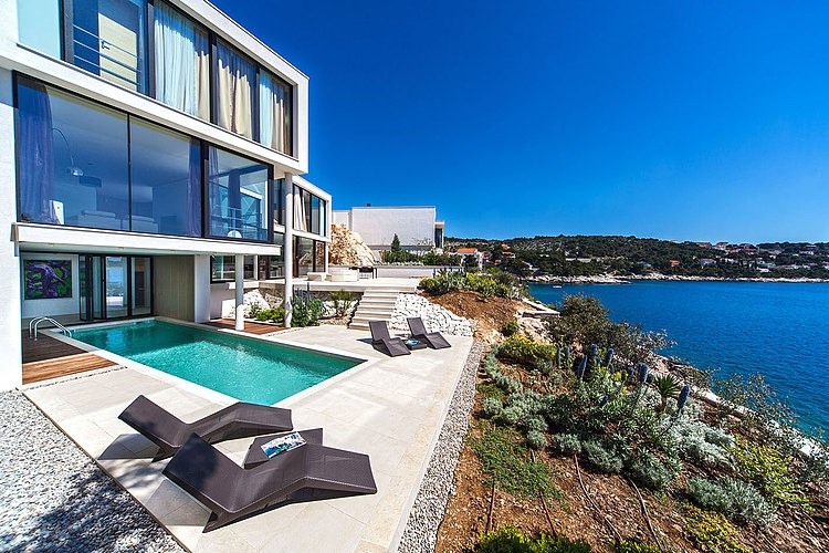 Golden Rays Villa 3