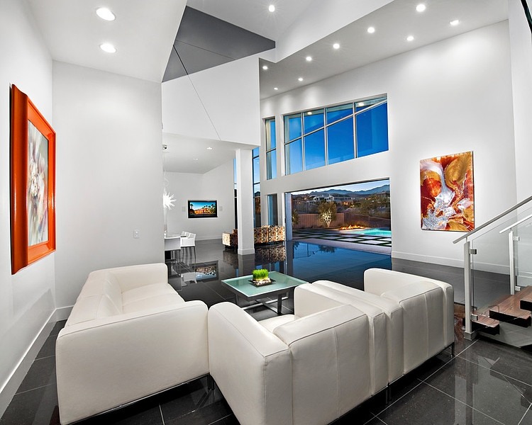 Amazing Residence by Simply Modern