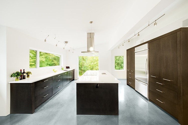 Yellow Point House by B. Gallant Homes