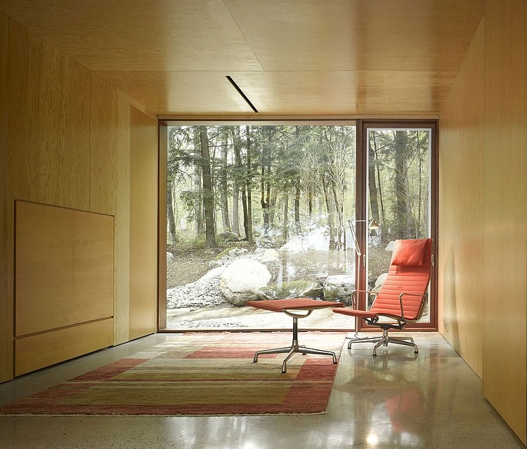 Clear Lake Cottage by MacLennan Jaunkalns Miller Architects