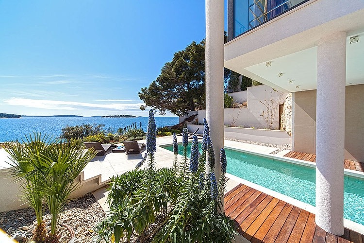 Golden Rays Villa 3