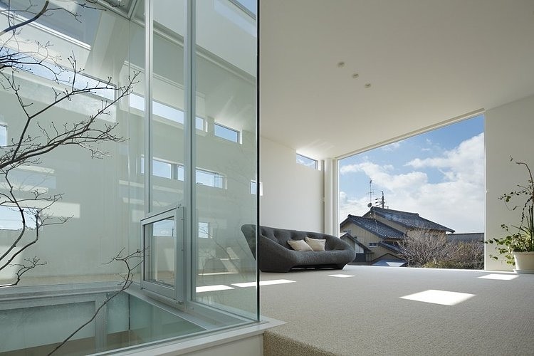RHYTHM and Plum Tree by Keisuke Kawaguchi + K2-Design