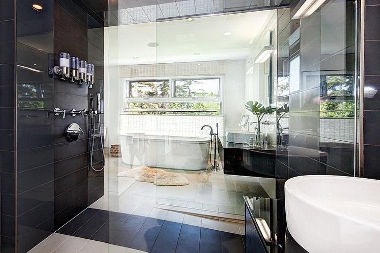 Modern Home by Rusch Projects