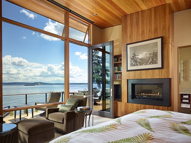 Courtyard House by DeForest Architects
