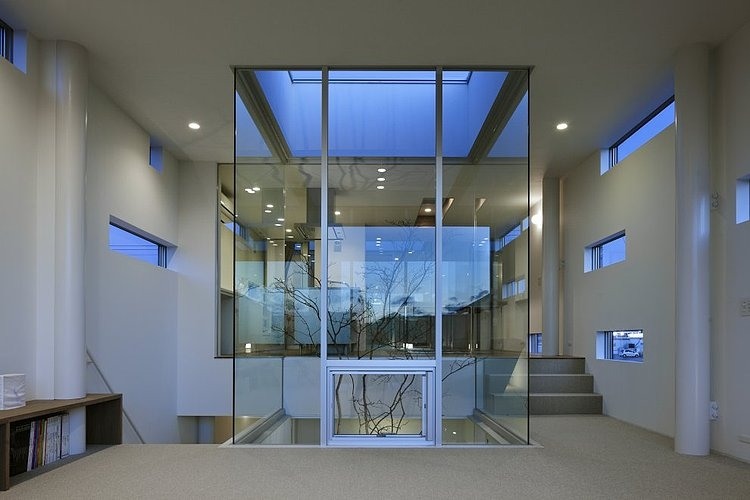 RHYTHM and Plum Tree by Keisuke Kawaguchi + K2-Design