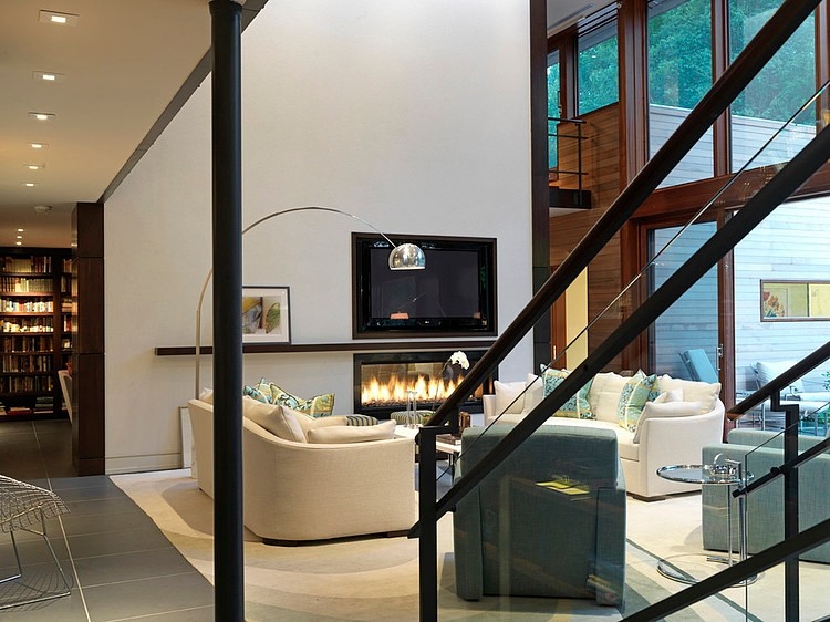 Woodvalley Residence by Ziger/Snead Architects