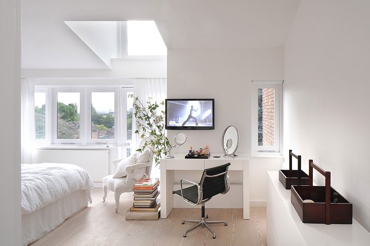 Highgate Residence by TG Studio