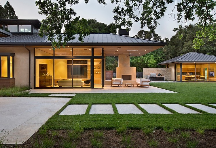 Meadow Creek Residence by Arcanum Architecture