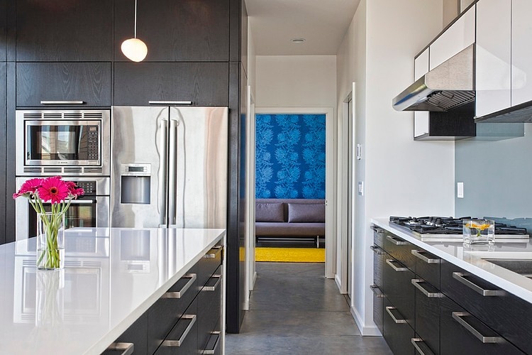Phinney Ridge House by Logan's Hammer Building & Renovation