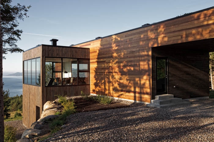Malbaie V Residence by MU architecture