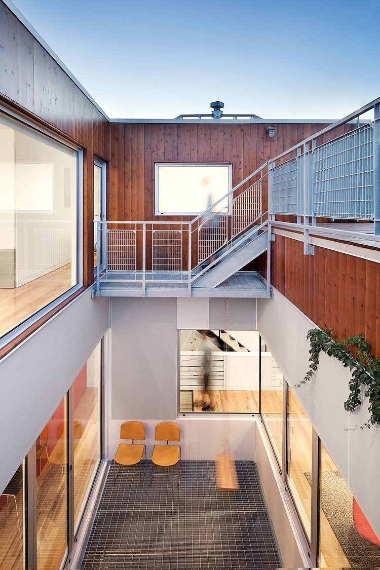 Stacked House by Naturehumaine