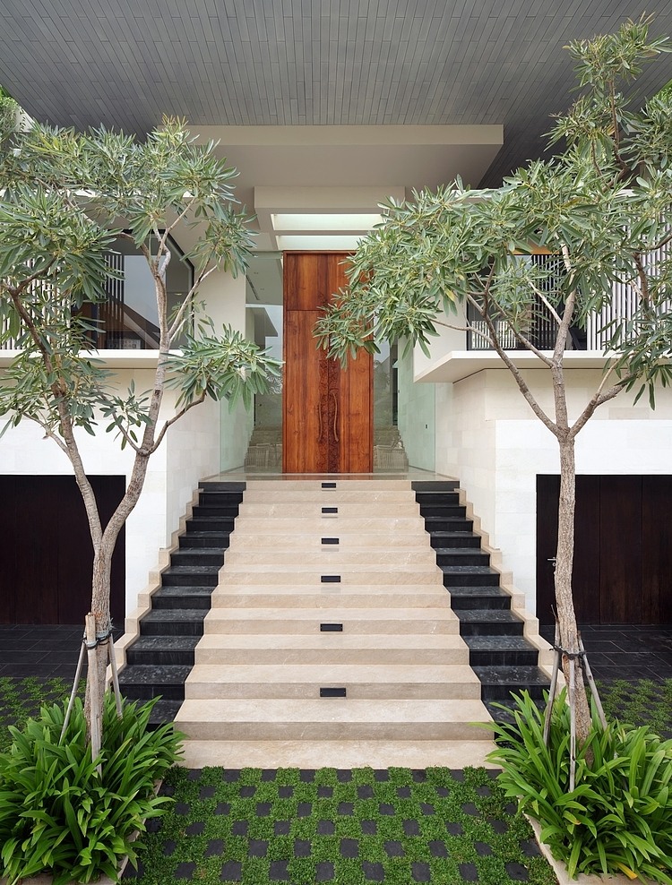 House in Jakarta by TWS & Partners