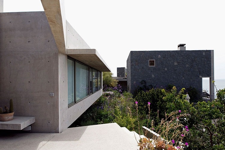 Casas 31 by Izquierdo Lehmann Arquitectos