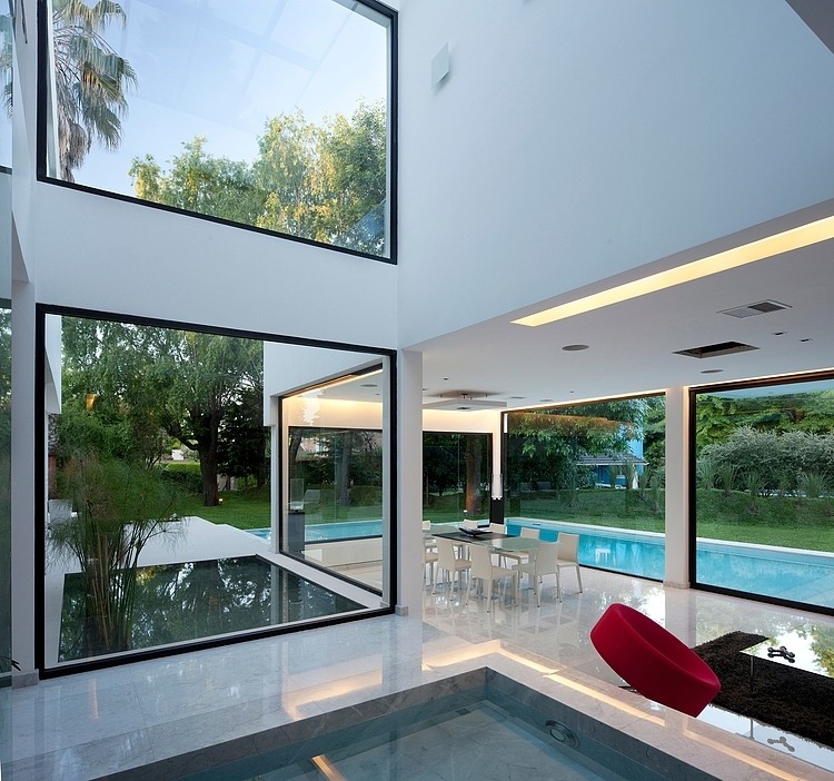 Casa Carrara by Andres Remy Arquitecto