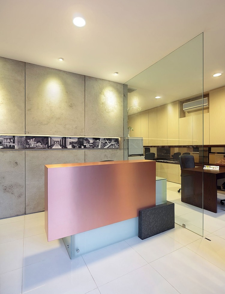 Split House by TWS & Partners