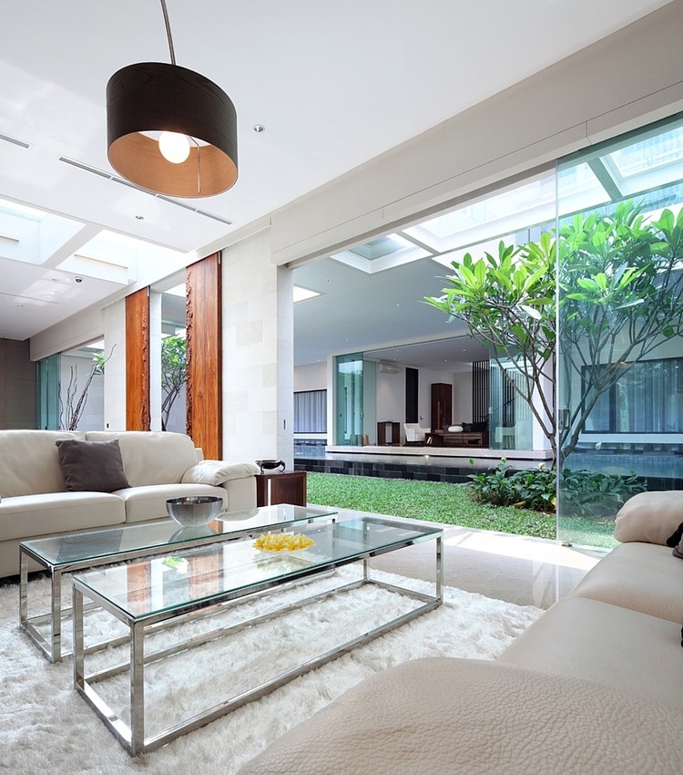 House in Jakarta by TWS & Partners