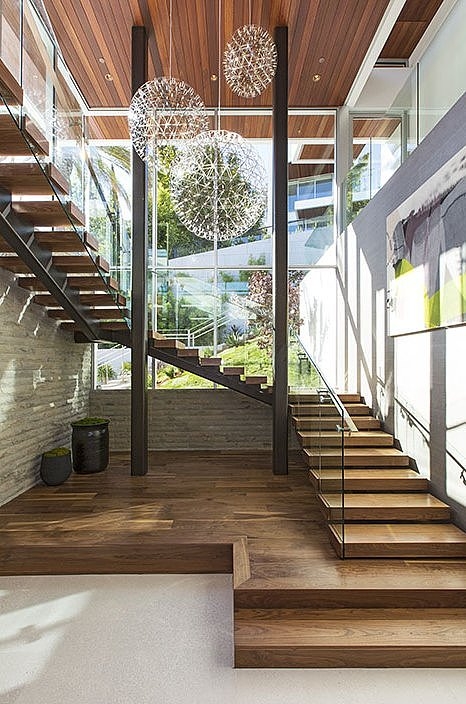 1232 Sunset Plaza by Belzberg Architects