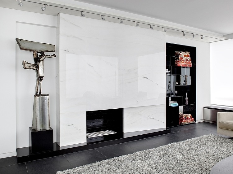 UN Plaza Apartment by ORA Studio