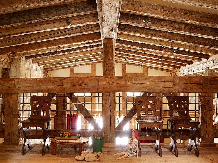Ski Barn by robert kelly