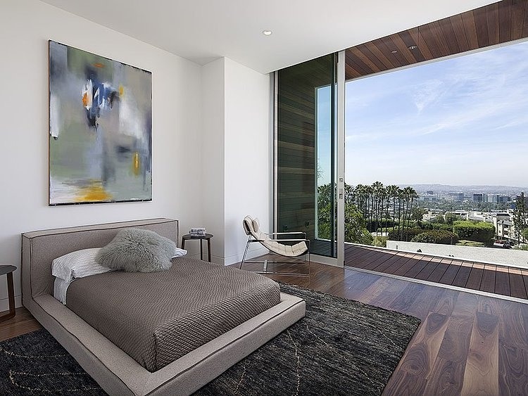 1232 Sunset Plaza by Belzberg Architects