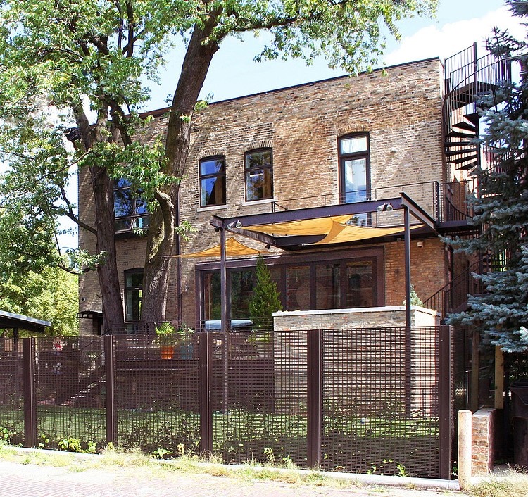Schoolhouse Reborn by Sullivan, Goulette & Wilson
