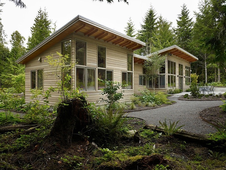 Port Townsend Residence by Lawrence Architecture