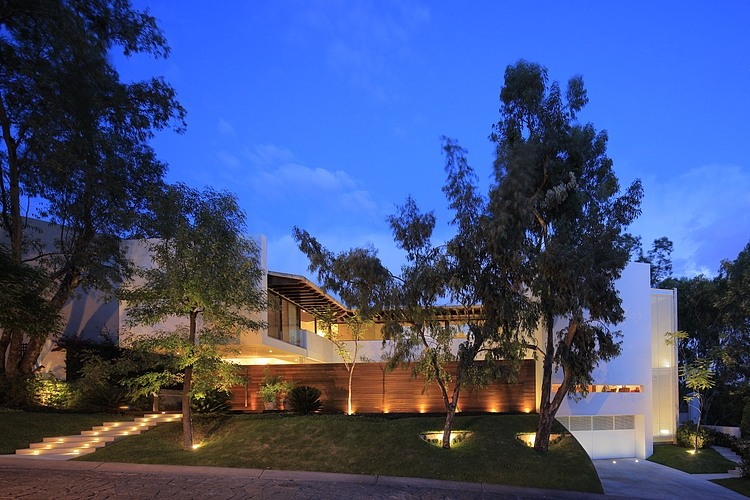 Casa Siete by Hernandez Silva Arquitectos