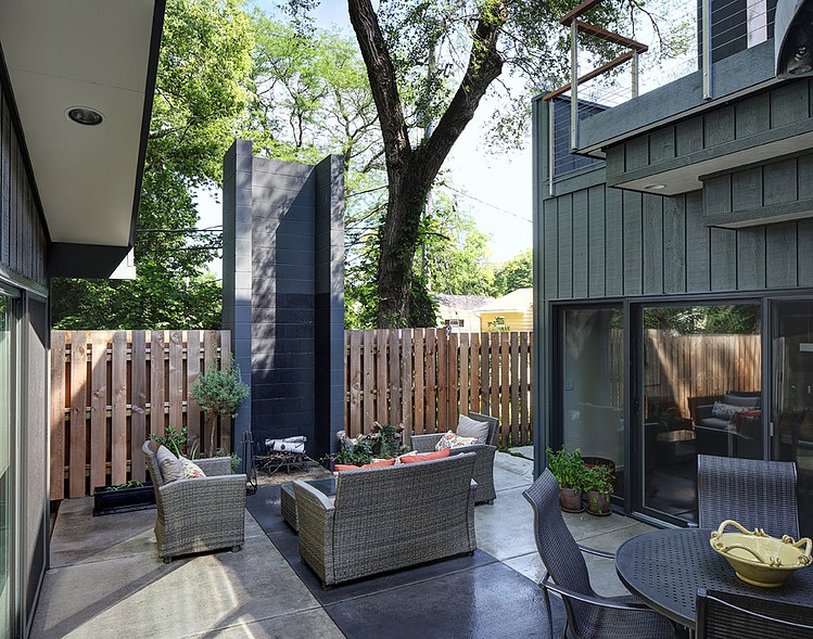 Maniaci/Hoke residence by MANI & Co