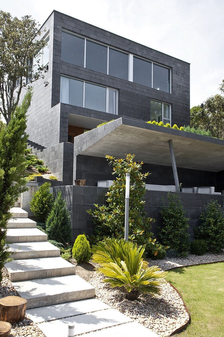 Casa Constanza by MDBA