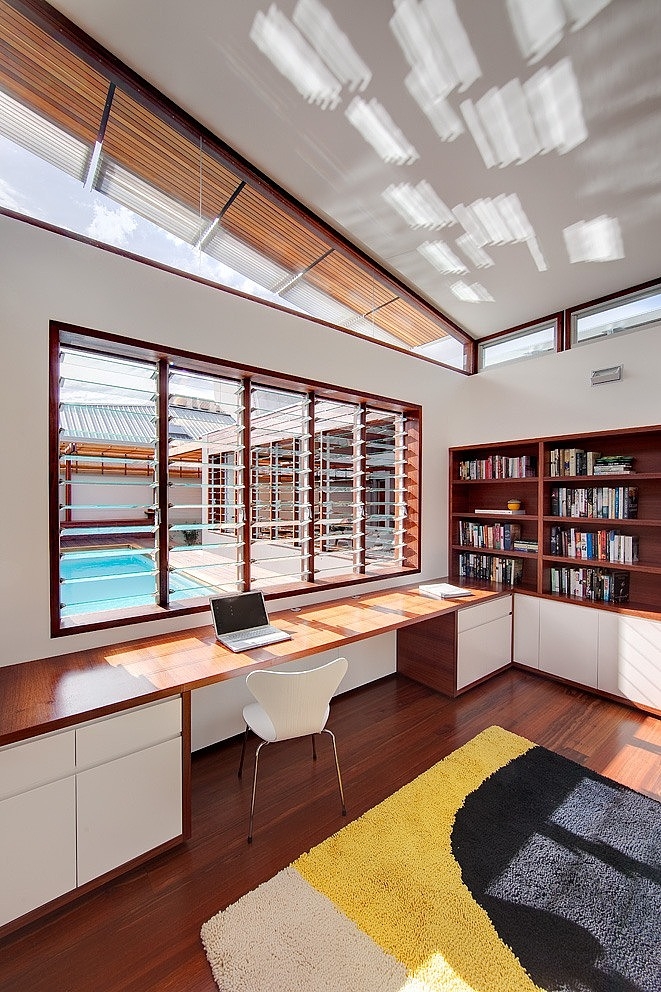 Queens Park Residence by Clinton Cole
