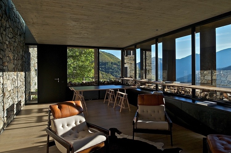 Barn in Pyrenees by PPA