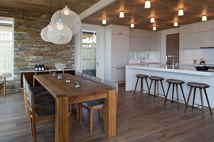 Naramata Cabin by Robert Bailey Interiors