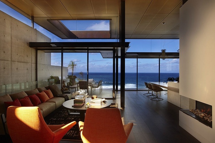 Bronte House by Rolf Ockert Design