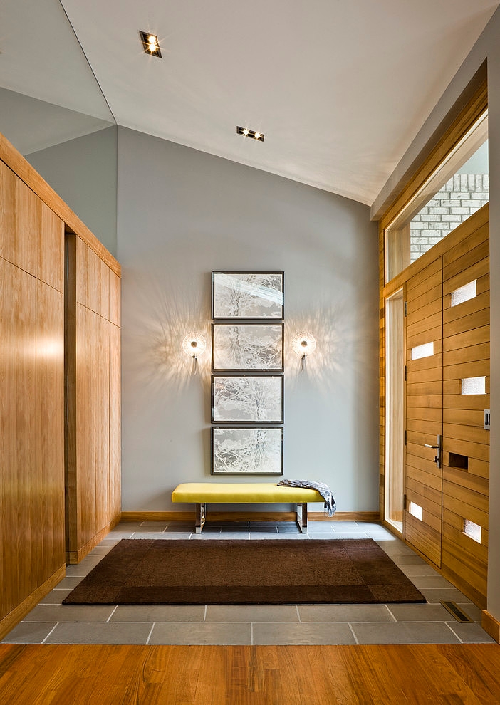Residence in Tyrol Hills by Peterssen/Keller Architecture