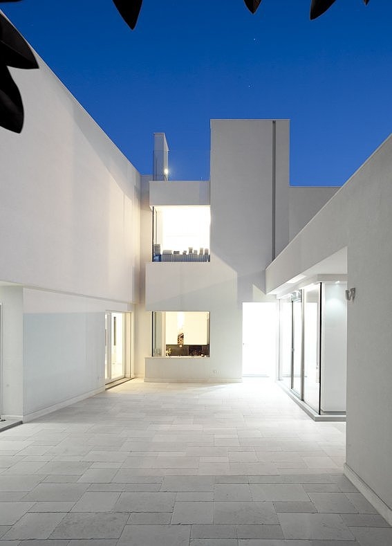Villa di Gioia by Pedone Working