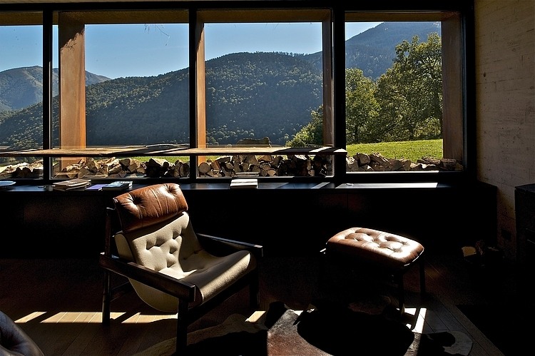 Barn in Pyrenees by PPA