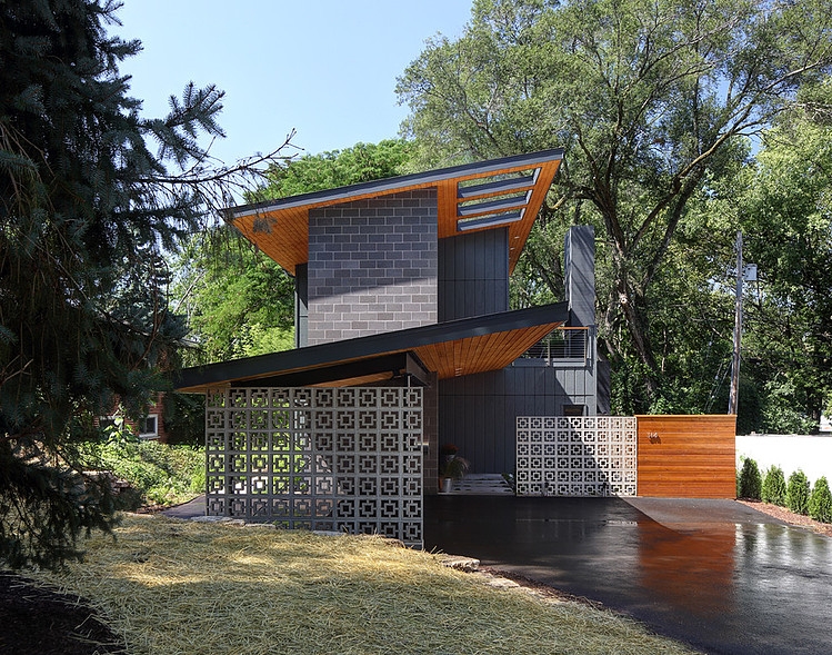 Maniaci/Hoke residence by MANI & Co