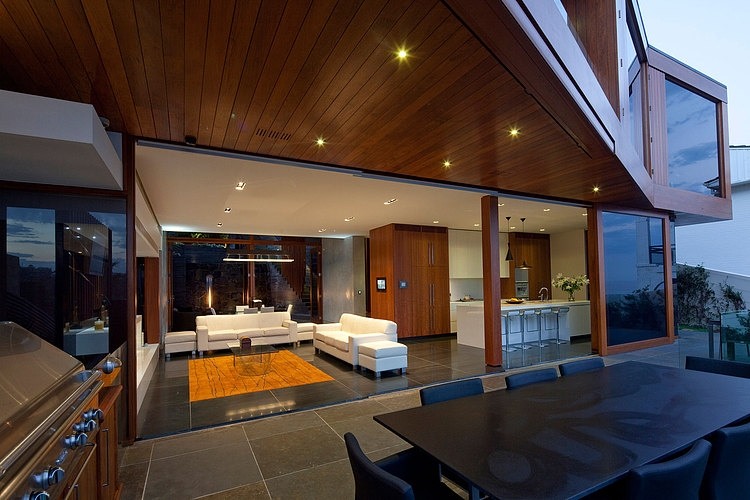 Serpentine Residence by Turner