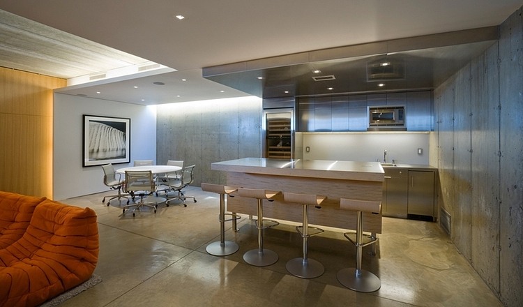 House on Lake Okoboji by Min | Day