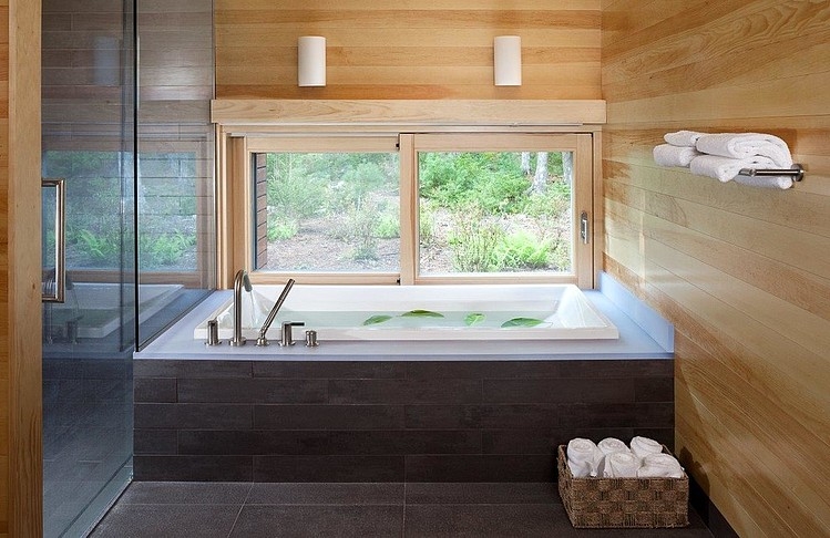 Pond House by Peacock Builders