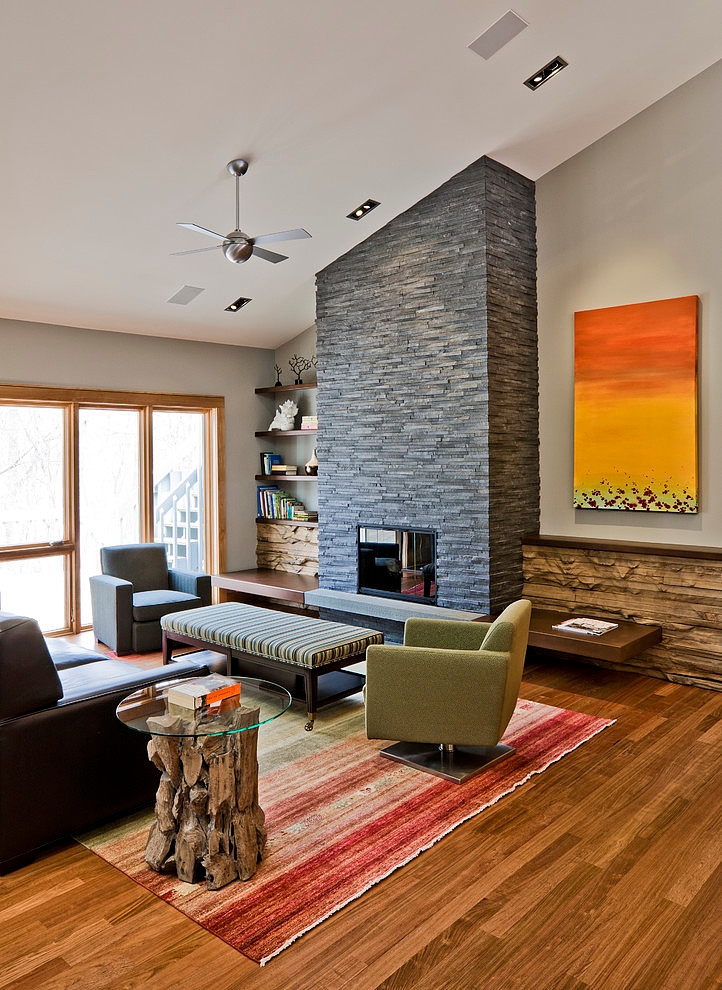 Residence in Tyrol Hills by Peterssen/Keller Architecture