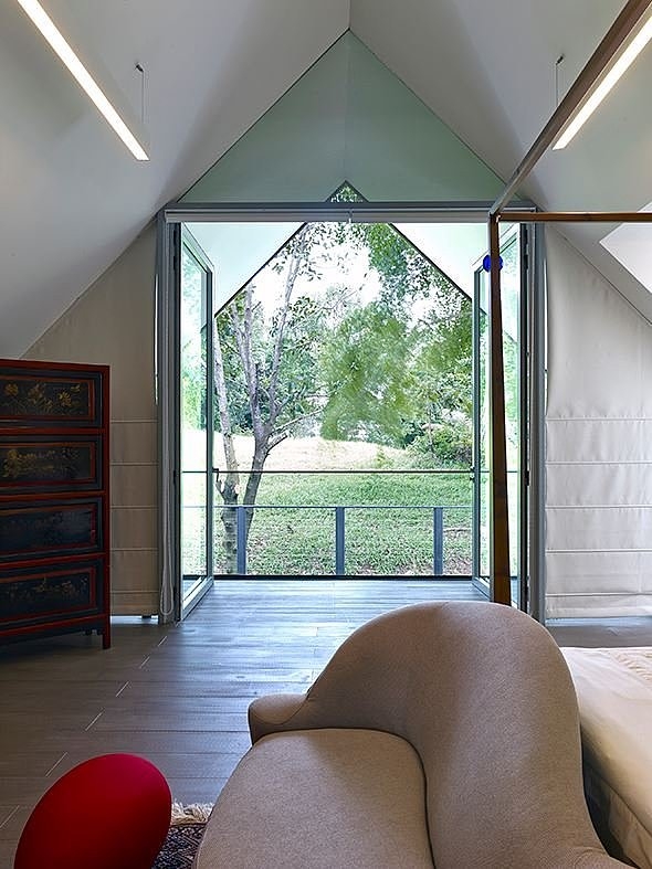 Y-House by ONG&ONG