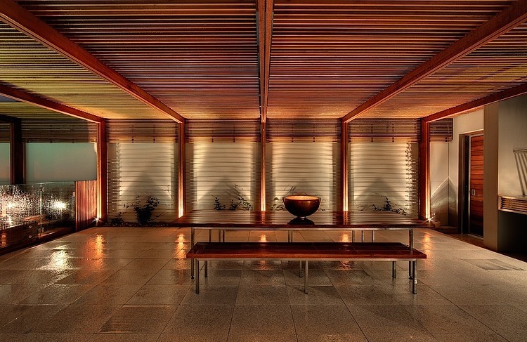 Queens Park Residence by Clinton Cole